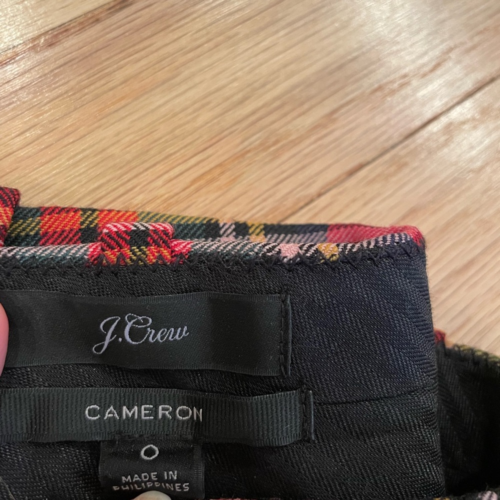 J. Crew Cameron Pants | Holiday Pattern | Size 0 - Picture 4 of 4